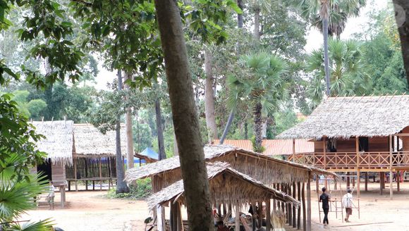 Exclusif - Des lieux de tournage du prochain film d'Angelina Jolie "First They Killed My Father" à Siem Reap au Cambodge, le 11 novembre 2015. © Bestimage