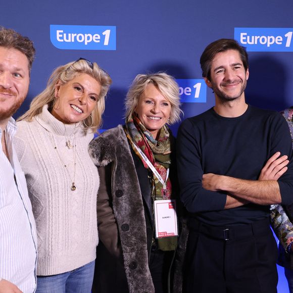 Clément Lanoue, Caroline Margeridon, Sophie Davant, Guillaume Gibault (fondateur de la marque "Le slip français"), Frédérick Gersal - Sophie Davant anime son émission d'Europe 1 "Sophie & Les Copains" au salon Made in France à Paris le 9 novembre 2023.