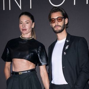 L'actrice australienne Natasha Andrews s'offre une parenthèse bien-être exclusive sous le soleil de la Grèce.

Pierre Niney et sa compagne Natasha Andrews - Photocall de la soirée "Kering Women in Motion Awards" à la Place de la Castre lors du 79ème Festival International du Film de Cannes.

© Olivier Borde / Bestimage