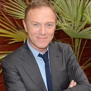 "Il n’y a pas de contraintes d’horaires et je touche un public plus jeune. [...] C’est l’avenir. Je ne veux pas être le dernier mec à faire de la radio" a-t-il déclaré.

Christophe Hondelatte lors de la conférence de presse annuelle de BFM qui s'est tenue au Pavillon Kleber à Paris, France, le 27 août 2014. Photo by Pascal Baril/Planete Bleue Images/ABACAPRESS.COM