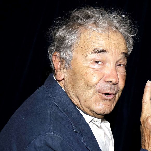 Pierre Perret pose pour des photos le 4 septembre 2020 à Paris, en France. Photo : Vim/ABACAPRESS.COM