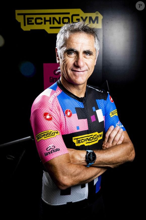 Présentation du vélo d'appartement Technogym Ride par Laurent Jalabert à Paris le 17 mai 2022.

Photo : JB Autissier / Panoramic / Bestimage