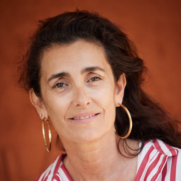 Mademoiselle Agnès au village lors des Internationaux de France de tennis de Roland Garros 2023, à Paris, le 5 juin 2023. 

Photo : Cyril Moreau / Bestimage