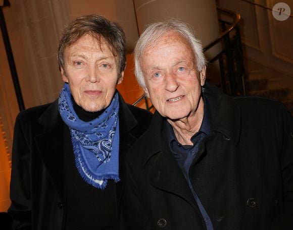 Dave et son compagnon Patrick Loiseau - Soirée de gala pour la Fondation de la Recherche en Physiologie, "Les Stéthos d'Or" au Four Seasons Hôtel George V à Paris le 16 mars 2026. © Coadic Guirec/Bestimage