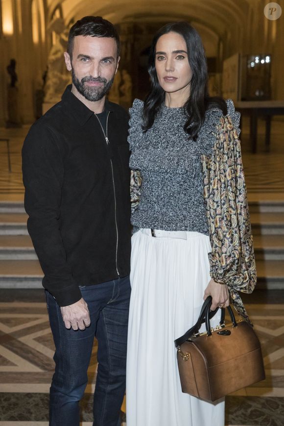 Le styliste Nicolas Ghesquière et Jennifer Connelly - Backstage - défilé de mode PAP Femme automne-hiver 2018/2019 " Louis Vuitton " à Paris le 6 mars 2018
© Olivier Borde / Bestimage