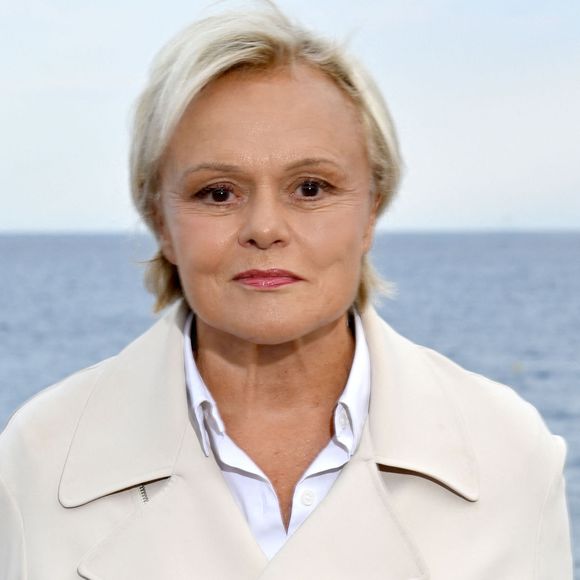 Muriel Robin - Photocall du film "La pire mère au monde" réalisé par Pierre Mazingarde lors de la 7e édition du festival Cineroman à Nice le 1er Octobre 2025 © Bebert-Jacovides/Bestimage