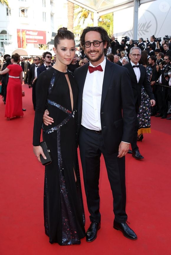 Thomas Hollande et sa compagne Emilie Broussouloux - Montée des marches de la cérémonie de clôture du 70ème Festival International du Film de Cannes. Le 28 mai 2017. © Borde-Jacovides-Moreau/Bestimage