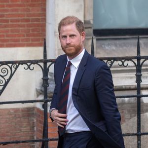 Le prince Harry, duc de Sussex à l'issue du 2ème jour de son appel de la décision de la Haute Cour à propos de son droit à des gardes du corps armés payés par le contribuable, le 9 avril 2025. 

© Zuma Press / Bestimage