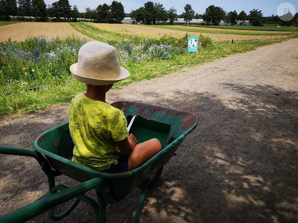 Le fils de Karine Baste