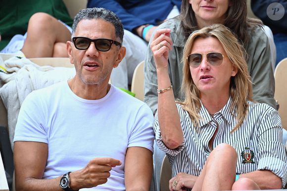 Roschdy Zem et Sarah Poniatowski dans les tribunes de Roland Garros le 01 juin 2025 à Paris, France. Photo by ABACAPRESS.COM