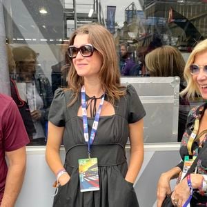Mathieu Kassovitz et Michèle Laroque - Les célébrations sur le circuit des 24 Heures du Mans quelques heures avant le départ de la course le 14 juin 2025.
© Fabien Faure / Bestimage