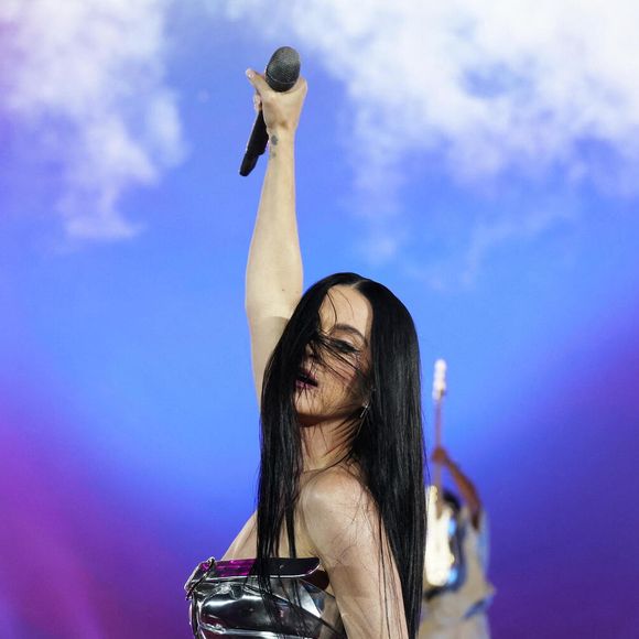 Exclusif - Katy Perry sur la scène du "Gala des pièces jaunes, le concert événement" à La Défense Arena à Nanterre le 23 janvier 2025.
© Jacovides / Moreau / Bestimage
