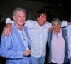 Herbert Léonard nous a quittés entouré de tous ses proches
Archives - Herbert Léonard, Georges Chelon, Bernard Sauvat et Pascal Danel - Léo Marjane fête ses 100 ans, en compagnie de ses amis, à la salle des fêtes de Barbizon
©JLPPA / Bestimage