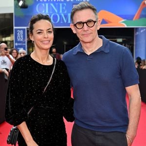 C’est sur le tournage qu’ils se sont rencontrés. Alors actrice et réalisateur sur cette, ils ont eu un véritable coup de foudre l’un pour l’autre. Depuis, ils ne se sont plus quittés.

Bérénice Bejo et son mari Michel Hazanavicius durant la soirée de clôture au Pathé Gare Sud lors de la 8ème édition du Festival Cinéroman à Nice, le 3 octobre 2026. © Bruno Bebert - Dominique Jacovides / Bestimage