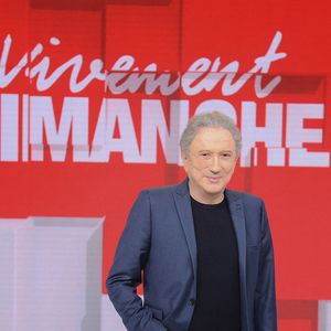 Exclusif - Michel Drucker - Enregistrement de l'émission "Vivement Dimanche", présentée par M.Drucker et diffusée le 15 septembre sur France 3. Le 10 septembre 2024
© Guillaume Gaffiot / Bestimage