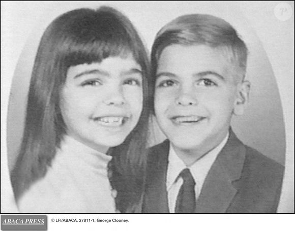 Elle est décédée à l'âge de 65 ans d’un cancer.

George Clooney et sa soeur Adelia en 1960. © LFI/ABACA.