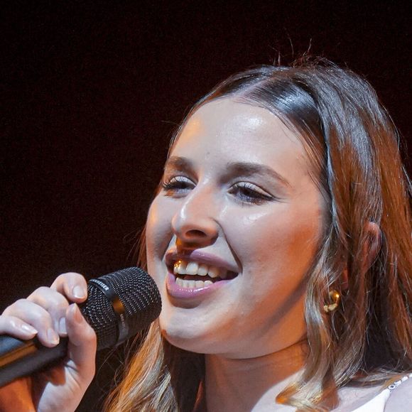 Mais aucun des deux n'a confirmé et Helena n'est en tout cas pas près de le faire
Héléna Bailly lors du concert de la Star Academy à Lyon, le 15/03/24. Photo Sandrine Thesillat / Panoramic