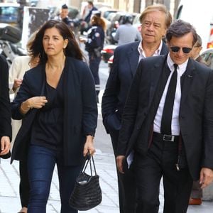 Elisa et Toscane sont les deux filles que Francis Huster a eues avec l'actrice Cristiana Reali

Cristiana Reali et Francis Huster arrivent pour les obsèques de l'acteur Jean Marc Thibault à l'église Saint Roch à Paris, France, le 12 juin 2017. 

Photo par Papixs/ABACAPRESS.COM