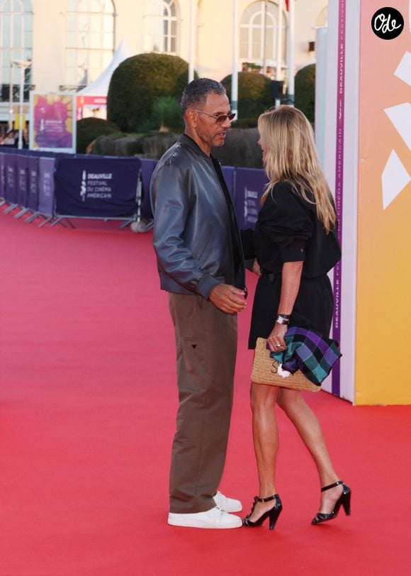Roschdy Zem et sa compagne Sarah Poniatowski sur le tapis rouge lors de la première du film 'L'Invitation' pendant la 52ème édition du Festival du Cinéma Américain de Deauville, France, le 5 septembre 2026. © Denis Guignebourg/Bestimage