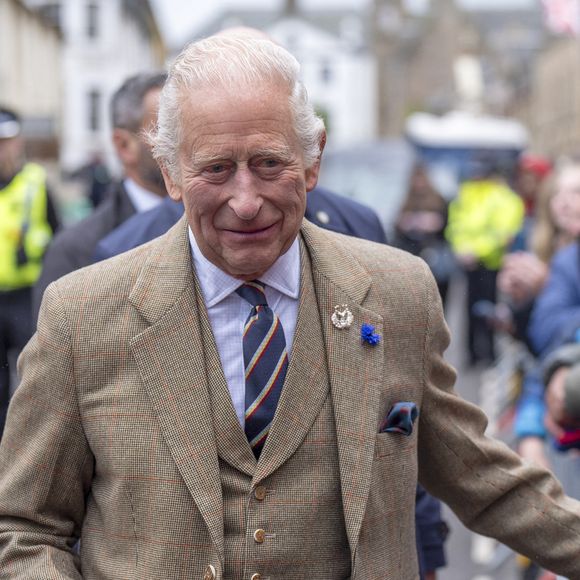 Le roi Charles III d'Angleterre visite Campbeltown et y rencontre le public, dans le cadre de son voyage en Écosse pour la semaine de Holyrood le 3 juillet 2025 Jane Barlow/WPA-Pool/Julien Burton / Bestimage