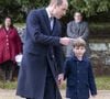 Kate Middleton et le prince William partagent une photo et une vidéo inédites.

Les membres de la famille royale assistent au service du jour de Noël à l'église Sainte-Marie-Madeleine de Sandringham, Norfolk. Photo par Backgrid UK/ Bestimage