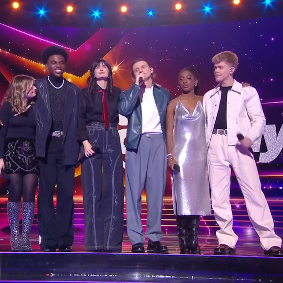 Ils étaient encore 6 dans l'aventure "Star Academy 2024"

Prime de la "Star Academy 2024" marqué par l'élimination de Marguerite face à Ulysse.