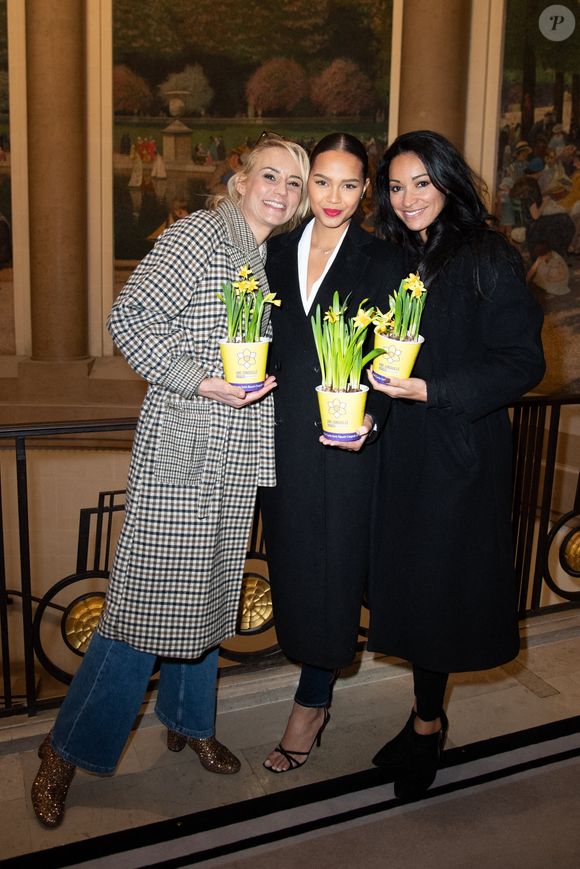 Elodie Gossuin, Indira Ampiot et Cindy Fabre lors de l'événement Une Jonquille Contre Le Cancer 2024 à Paris, France, le 12 mars 2024. Photo par Aurore Marechal/ABACAPRESS.COM