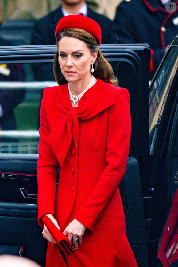 Lundi 10 mars, la famille royale britannique a célébré le 76ème Commonwealth Day à l'abbaye de Westminster à Londres.
Catherine (Kate) Middleton, princesse de Galles - La famille royale britannique célèbre le 76ème Commonwealth Day à l'abbaye de Westminster à Londres, le 10 mars 2025.. ©Backgrid USA / Bestimage