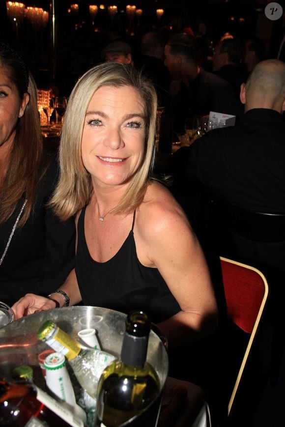 Sa fille est ferme dans les colonnes de "Nice Matin" : "C'est un fake ! Mon père sera enterré auprès. de ses parents dans le caveau familial au cimetière du Montparnasse."  

Exclusif - Olivia Sulitzer - Soirée des 25 ans des trophées de la nuit au Lido à Paris le 25 novembre 2019. © Philippe Baldini/Bestimage