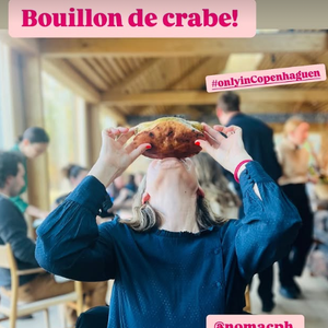 Récemment, le couple a quitté Paris pour quelques jours à Copenhague.

Julian Bugier et Claire Fournier profitent d'un séjour en couple à Copenhague.