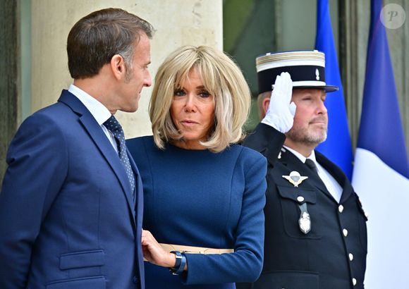 Le président français Emmanuel Macron et Brigitte Macron reçoivent son Altesse Royale le prince héritier du royaume de Jordanie, Hussein ben Abdallah, et sa femme, Son Altesse Royale la princesse Rajwa Al Hussein à l'Elysée, le 8 octobre 2025.
© Christian Liewig / Bestimage