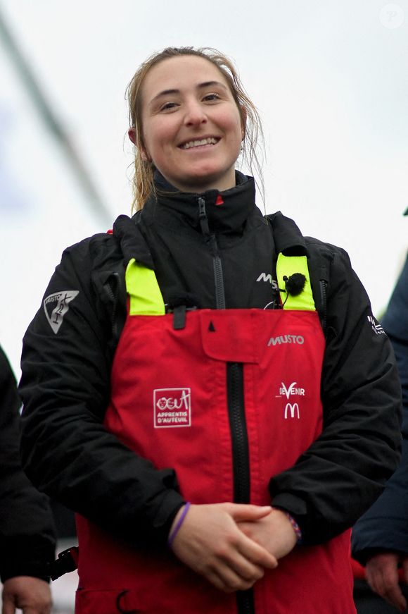 La skipper française Violette Dorange célèbre sur son monocoque Imoca Devenir sa 25e place dans la 10e édition du Vendée Globe, course à la voile en monocoque autour du monde, aux Sables-d'Olonne, dans l'ouest de la France, le 9 février 2025. Photo by Franck Castel/ABACAPRESS.COM