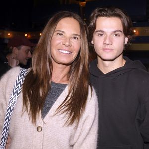 Nathalie Marquay Pernaut avec son fils Tom à la 150 ème du spectacle "Tombé du ciel" de Jeanfi Janssens à la Comédie des Champs Elysées à Paris le 13 février 2025. Spectacle suivi d'une réception Restaurant Manko.

© Cédric Perrin / Bestimage