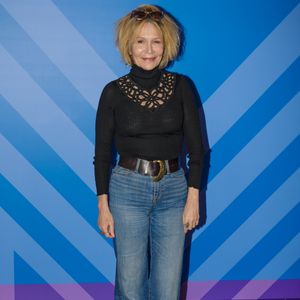 "Le cinéma à un moment donné s'est arrêté pour des raisons que j’ignore. Peu importe les raisons" a-t-elle expliqué sur Europe 1 
Clémentine Célarié lors de la remise du Prix Vidocq Jour 4 Serie Mania Festival international Lille 2024, à Lille, France, le 18 mars 2024. © Stéphane Vansteenkiste/Bestimage