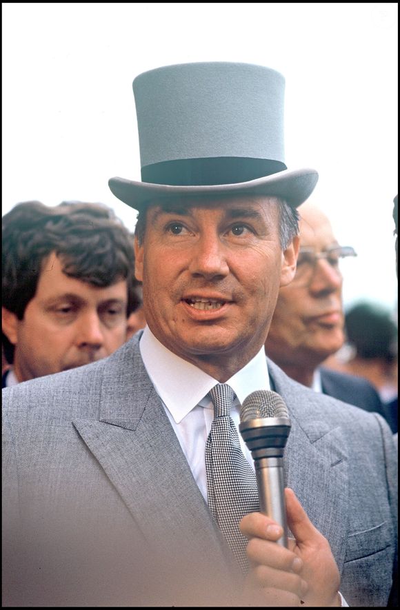 Milliardaire et philanthrope, il était imam des ismaéliens nizârites, une branche de l'islam chiite
Le prince Karim Aga Khan à Chantilly en 1987
©AGENCE / BESTIMAGE