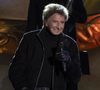 Barry Manilow est atteint d'un cancer du poumon.

New York, NY - C'est officiellement Noël à New York ! Un épicéa norvégien de 80 pieds orné de 50 000 lumières a été illuminé au Rockefeller Center. Backgrid USA / Bestimage