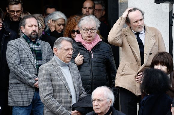 Dominique Besnehard, Jean-Marc Dumontet - Sorties des obsèques d'Isabelle Mergault à la Coupole du Père-Lachaise à Paris le 30 mars 2026. © Cyril Moreau - Dominique Jacovides / Bestimage