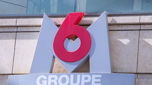 13 ans après avoir quitté l'antenne de M6, cette célèbre présentatrice et épouse d'un grand acteur prête à reprendre du service à la télé