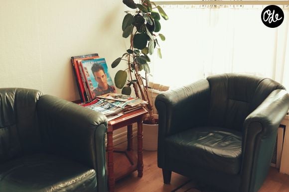 Arriver en avance peut donc être une façon d’éviter de faire patienter son interlocuteur et de respecter son temps.

Pexels