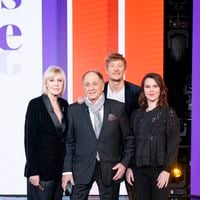 Chantal Ladesou, Josiane Balasko, Julien Clerc... Michel Drucker entouré de grands noms pour une émission qui lui tient beaucoup à coeur