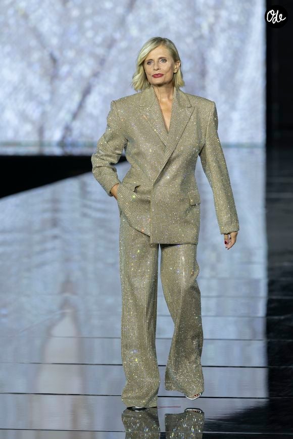 Isabella Ferrari – Défilé L’Oreal Paris « Express Your Worth » à Paris, France, le 29 septembre 2026 © Olivier Borde / Bestimage