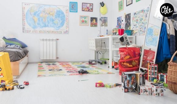 Des études montrent également qu’un espace désordonné peut favoriser la créativité dans certaines situations.

Le rangement de votre appartement en dit plus long sur vous que ce que vous n'imaginez.