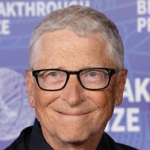 Il souligne qu'une analyse honnête des difficultés permet de progresser et d'améliorer ses projets.
18 avril 2026, Santa Monica, Californie, États-Unis : Bill Gates assiste à la 12e cérémonie du Breakthrough Prize au Barker Hangar, le 18 avril 2026 à Santa Monica, en Californie. (Crédit image : © Crash/imageSPACE via ZUMA Press Wire)