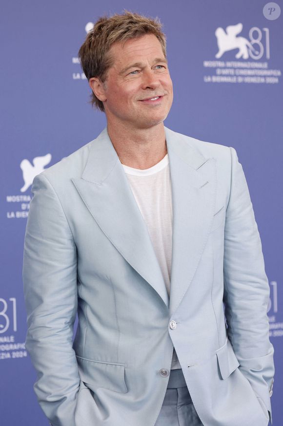 Brad Pitt - Photocall du film "Wolfs" lors du 81ème festival international du film de Venise, la Mostrale 1er septembre 2024.