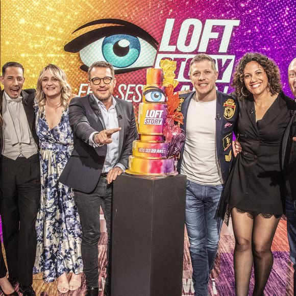 L'ancien pensionnaire du Loft a particulièrement réussi sa carrière.

Exclusif - Fabrice Beguin, Kenza Braiga, Steevy Boulay, Delphine Castex, Benjamin Castaldi, Jean-Edouard Lipa , Julie Mercy, Christophe Mercy - Enregistrement de l'émission "Les 20 ans du Loft", diffusée en direct sur C8 et présentée par B.Castaldi, à Paris. Le 8 avril 2021
© Jack Tribeca / Bestimage