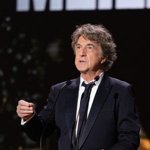 François Cluzet lors de la 47ème édition de la cérémonie des César à l'Olympia à Paris le 25 février 2022. © Borde / Jacovides / Bestimage