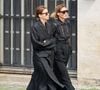 Clotilde Courau a ensuite partagé sur Instagram un message très émouvant en pensant à Mathilde, ses enfants, sa famille et ses proches.

Clotilde Courau et sa fille Vittoria de Savoie aux obsèques de Mathilde Favier en l'église Saint-Sulpice à Paris le 31 août 2026.

© Dominique Jacovides-Cyril Moreau/Bestimage #