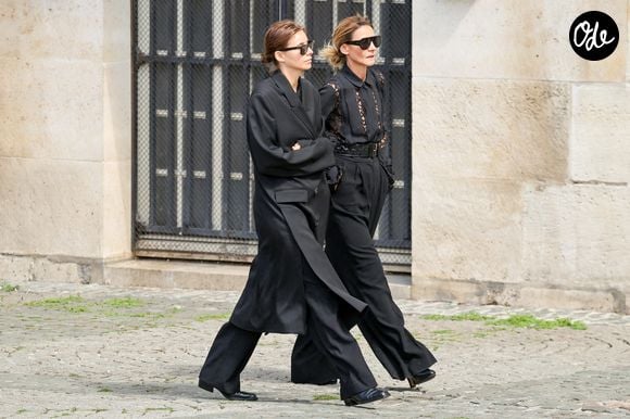 Clotilde Courau a ensuite partagé sur Instagram un message très émouvant en pensant à Mathilde, ses enfants, sa famille et ses proches.

Clotilde Courau et sa fille Vittoria de Savoie aux obsèques de Mathilde Favier en l'église Saint-Sulpice à Paris le 31 août 2026.

© Dominique Jacovides-Cyril Moreau/Bestimage #
