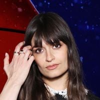 "Ce n'était pas très marrant" : Clara Luciani contrainte d'arrêter la boisson, et de trouver un subterfuge pour se justifier