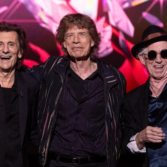 Les membres du groupe des Rolling Stones, Ronnie Wood, Mick Jagger, et Keith Richards lors du lancement de lors dernier album "Hackney Diamonds" à Londres, Royaume Uni, le 6 septembre 2023.

© Backgrid UK/ Bestimage